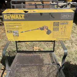 Dewalt 550 psi power cleaner  (tool Only) 