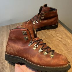 Danner 30530 Mountain Light Gore-Tex Vintage Boots Mens 10.5 D