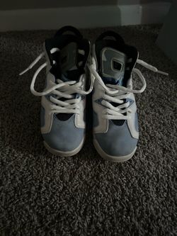 Jordan 6 UNC