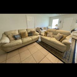 Italian leather sofa set - beige