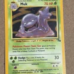 Muk 28/62 Pokemon Trading Card Fossil Unlimited Rare Holo