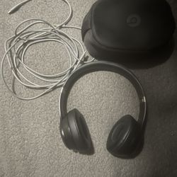 Beats Solo 4