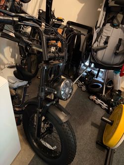 F30 Fat Tire Electric Bike – 28 MPH – 2 Batteries