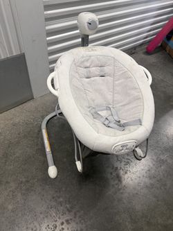Baby rocker and swing $20 each