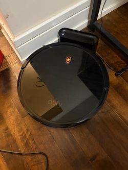 Eufy RoboVac Robot Vacuum – New Battery & New Brushes