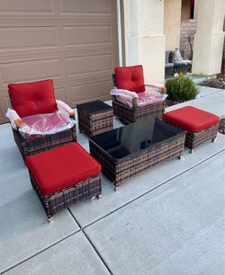 Patio furniture set
