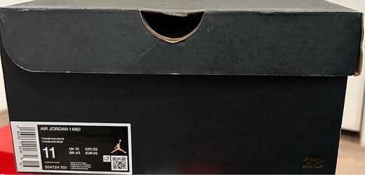 Jordan 1 Mid Yellow Taxi