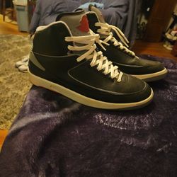 Jordan Retro 2s Black 