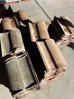 Roof tiles
