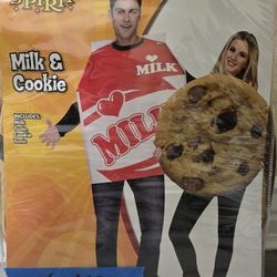 MILK AND COOKIE COSTUME