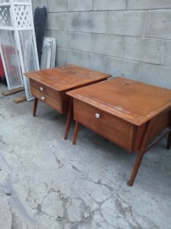 MCM pair of end tables, nightstands, good condition, $100