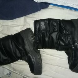 Snow Boots, Size 1, Nice