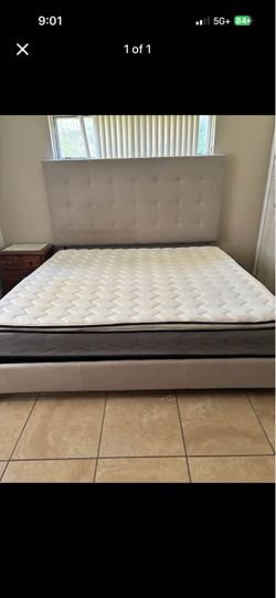 King size bed with mattress