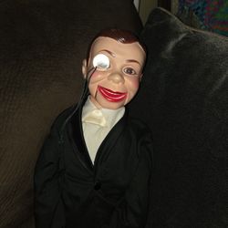 1977 Charlie McCarthy Juro Novelty Co.