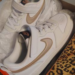 Nike Boys