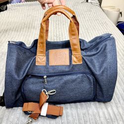 CINCH BLUE TRAVEL DUFFLE BAG WITH WHEELS LIKE NEW 