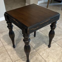 Wood end table / accent table 