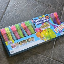 560 Water Balloons 