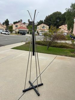 IKEA TJUSIF BLACK AND METAL COAT RACK