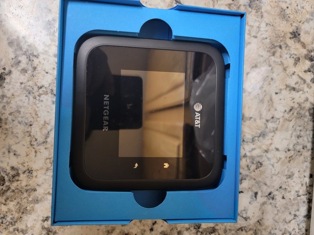 AT&T Netgear Nighthawk M6 Pro