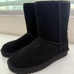 Women’s Size 5 Koolaburra By UGG Women's Koola Short Winter Boot