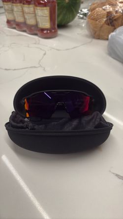 Oakley Radar EV Path, Prizm Road Lens, matte black frame