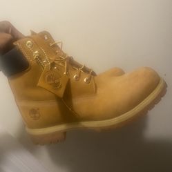 Timberland/Timbs Size 10