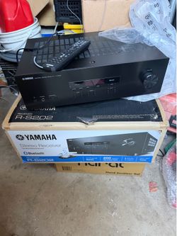 Yamaha Stereo Receiver