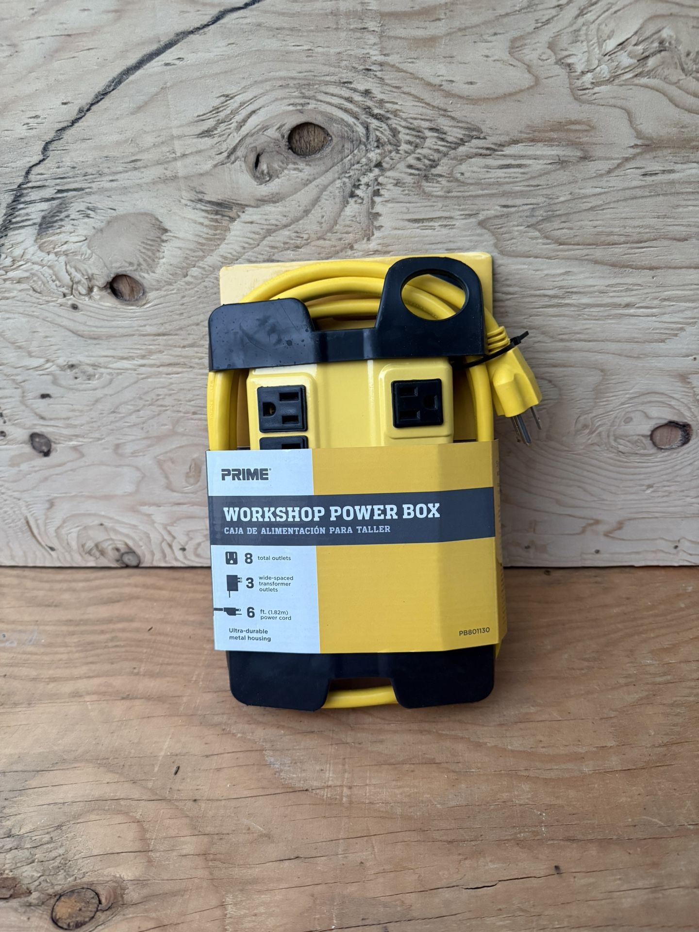 Prime Yellow/Black 8-Outlet Metal Power Block With 6' Cord, 3 Transformer Outlets, Cord Management