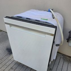Whirlpool Dishwasher 