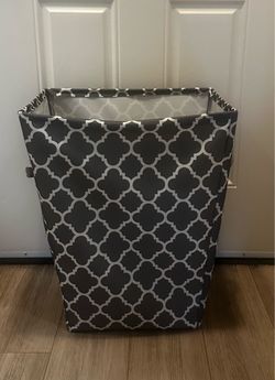 Laundry basket