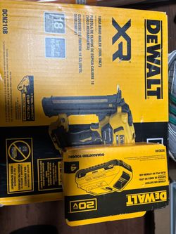 Dewalt 18ga Brad nailer & battery