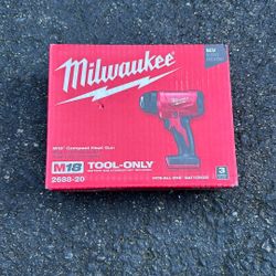 Milwaukee M18 Compact Heat Gun