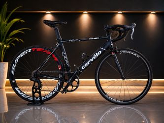 🚴 Cervélo de Ruta – Ligera, Rápida y Equipada | Lista para Rodar