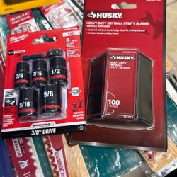Husky Blades And 3/8 Sockets