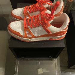 Size 10 Men/43 EU