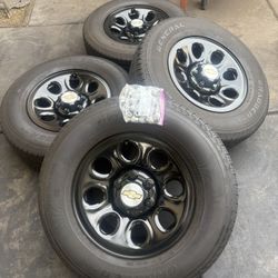 P255/70/R17 GENERAL GRABBER & Chevy Silverado Wheels 