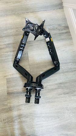 Dual Monitor Arm