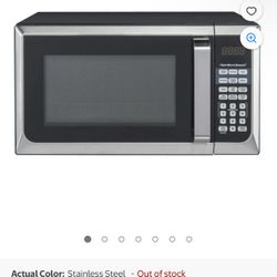 Hamilton Beach 0.9 Cu ft Countertop Microwave Oven in Stainless Steel