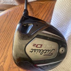 Titleist 910 D2 Driver 