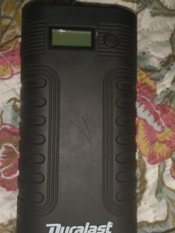 Duralast Portable Jump Starter/Battery