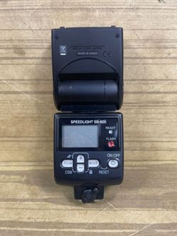 Nikon Speedlight SB-600 Flash Unit (A1D011414)
