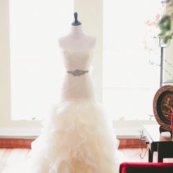 White by Vera Wang Wedding Dress