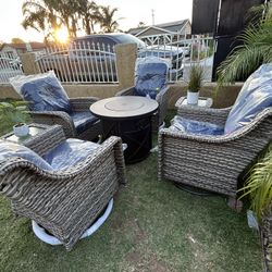 Patio Set Outdoor Swivel Chairs Brand New
