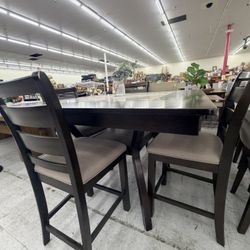Dining Table With 4 Chairs 