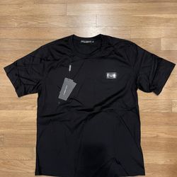 Dolce & Gabbana Metal Logo T Shirt(S,M,XL,2XL)
