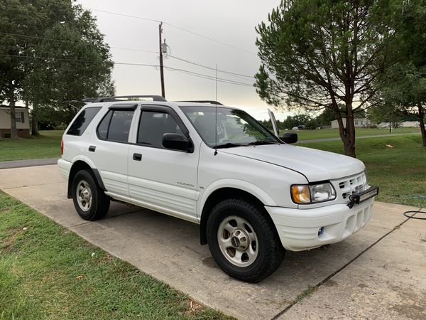 Isuzu rodeo v6