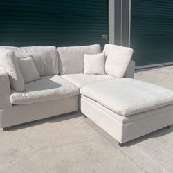 *BRAND NEW* 3 Piece Cloud Modular Sectional with Storage Ottoman