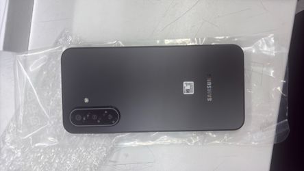 SAMA17- BRAND NEW UNLOCKED