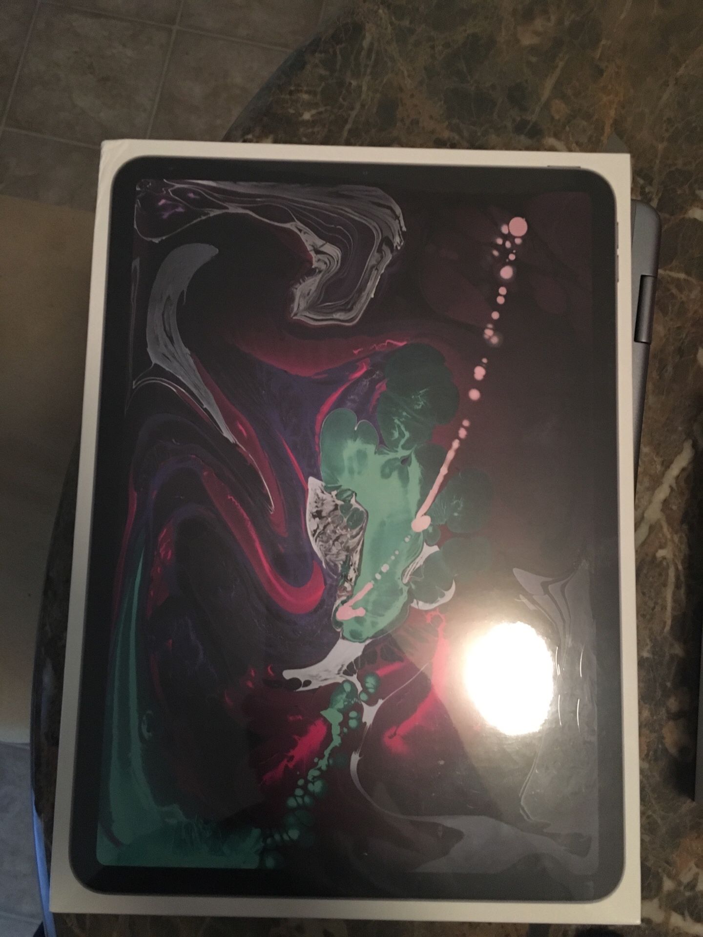 (SEALED)IPAD PRO 11 inch WiFi+Cellular 64Gb